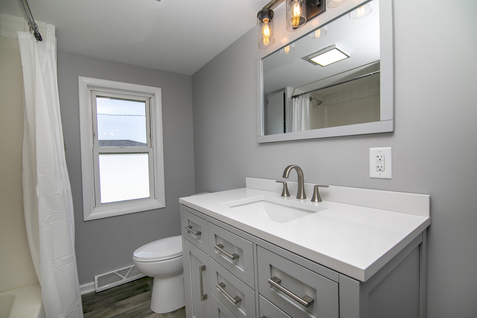 394 3000 North Road Clifton, IL 60927 - Photo 16 of 24 Gallery Image 16