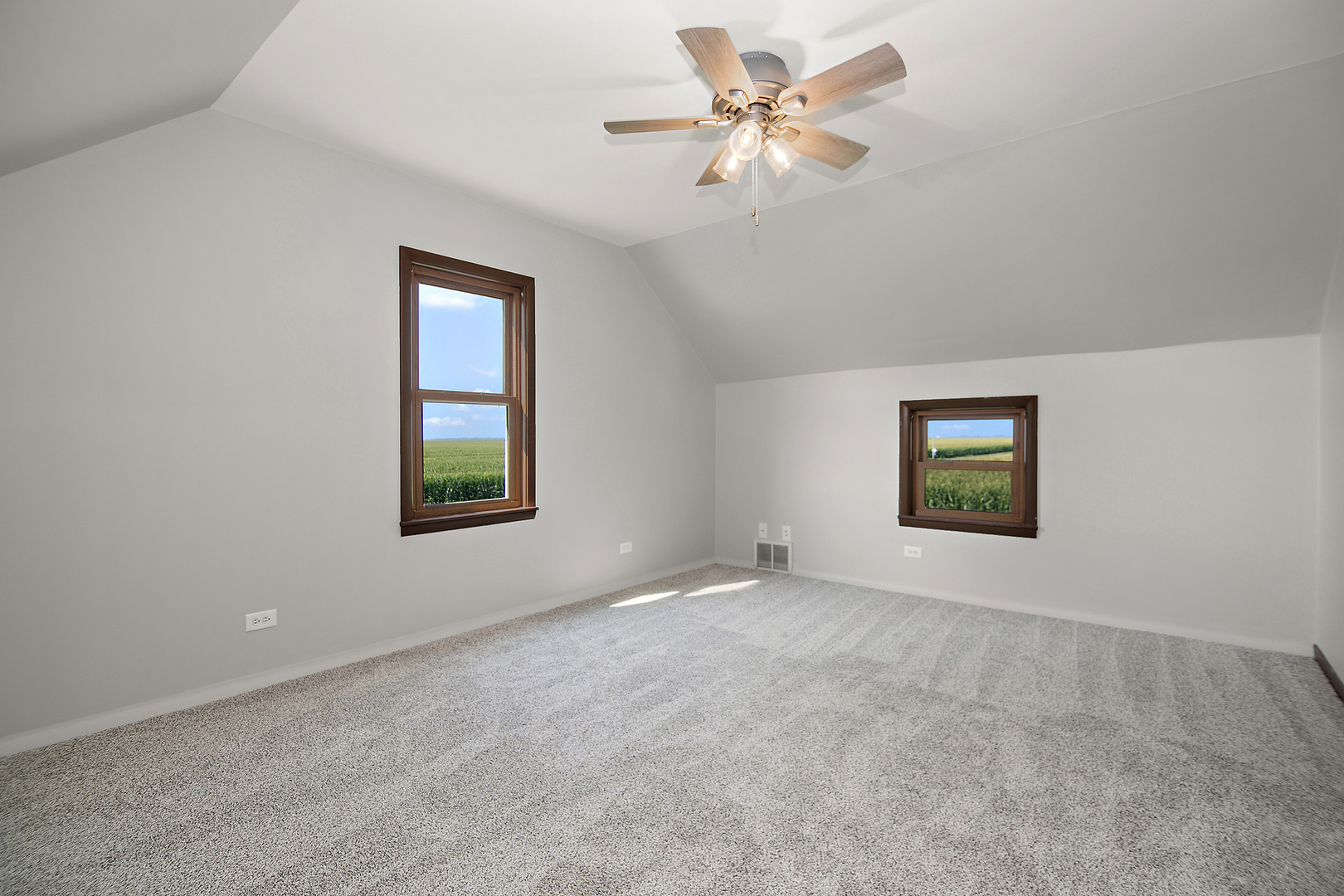 394 3000 North Road Clifton, IL 60927 - Photo 21 of 24 Gallery Image 21
