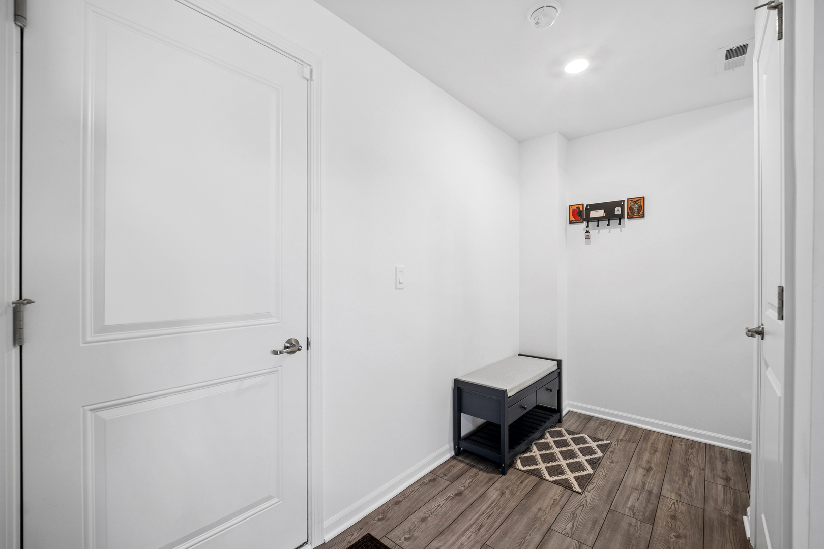 1034 Atterberg Road, Unit 1034 South Elgin, IL 60177 - Photo 15 of 18 Gallery Image 15