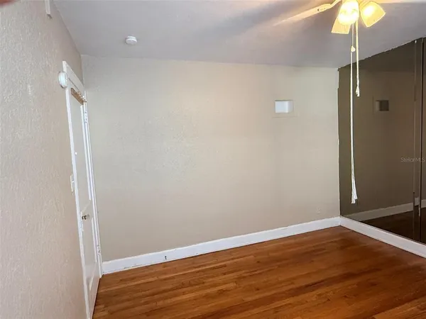 $1,950 | 1908 20th Avenue North, St. Petersburg, FL 33713