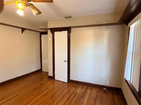 $1,950 | 1908 20th Avenue North, St. Petersburg, FL 33713