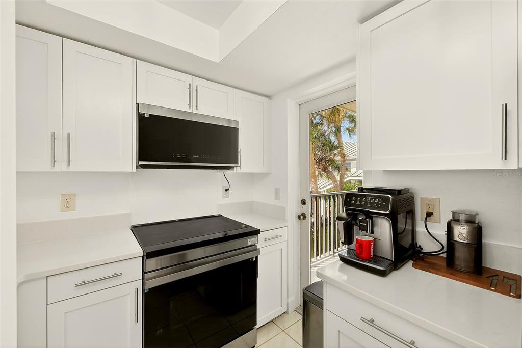 74 Gulf Boulevard, Unit 1B Indian Rocks Beach, FL 33785 - Photo 20 of 47