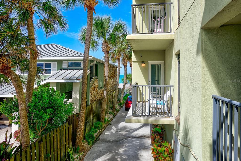 74 Gulf Boulevard, Unit 1B Indian Rocks Beach, FL 33785 - Photo 23 of 47