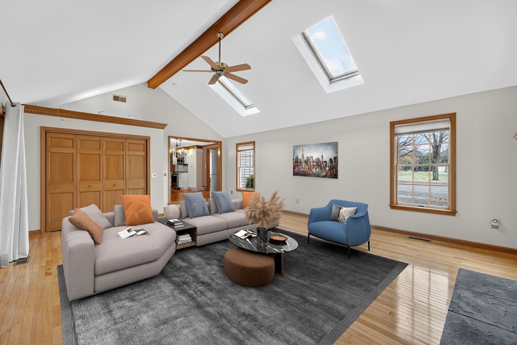 884 Parker Street Springfield, MA 01119 - Photo 15 of 29