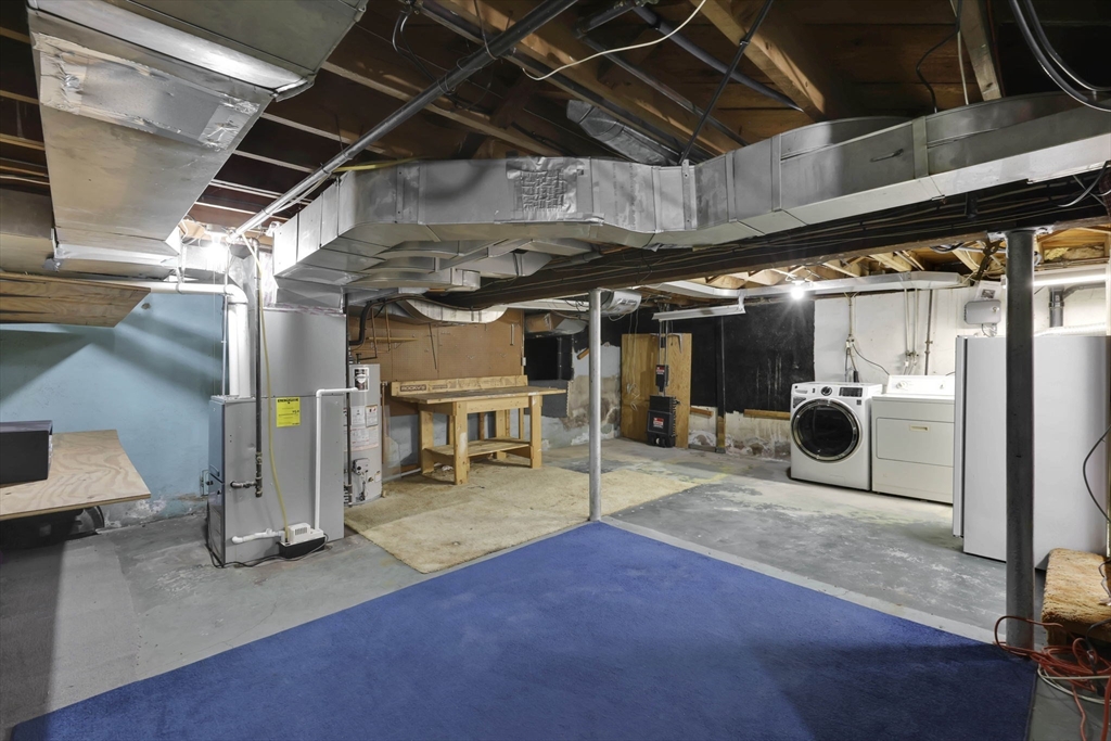 884 Parker Street Springfield, MA 01119 - Photo 26 of 29