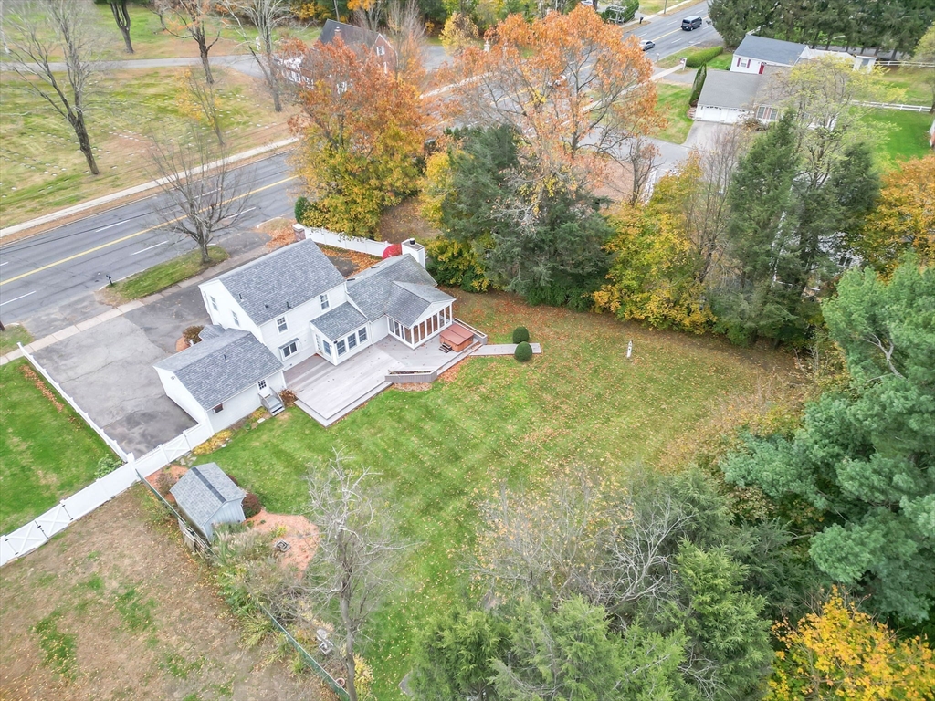 884 Parker Street Springfield, MA 01119 - Photo 8 of 29