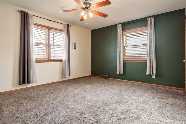 $260,000 | 1013 East Main Street, Rockton, IL 61072