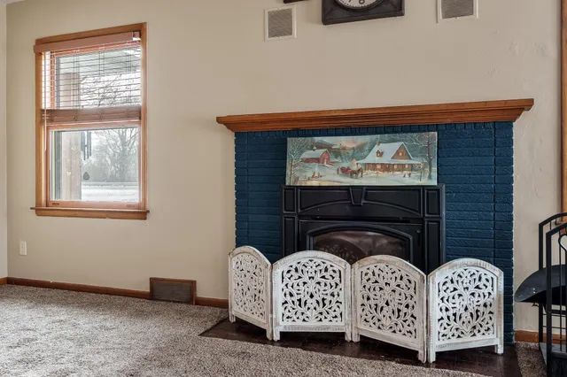 $260,000 | 1013 East Main Street, Rockton, IL 61072