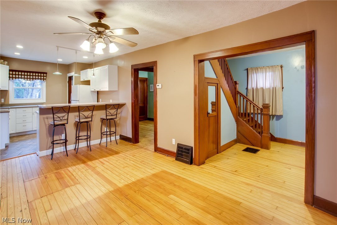 9805 Madison Road Montville, OH 44064 - Photo 4 of 30 Gallery Image 4
