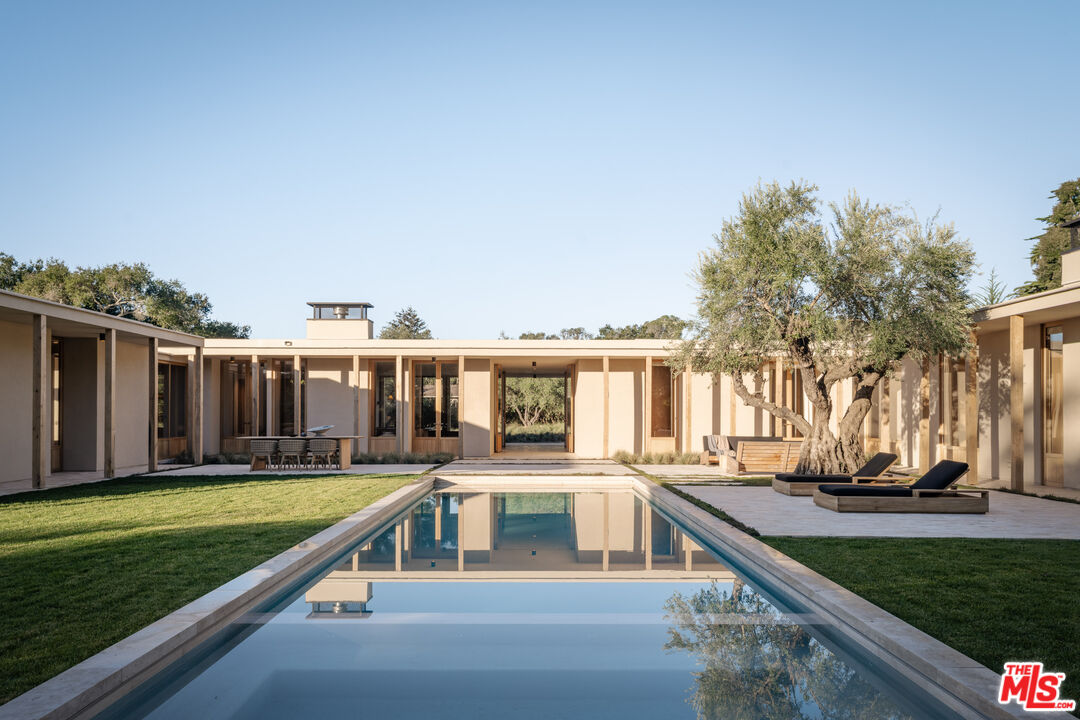620 Stone Meadow Lane Santa Barbara, CA 93108 - Photo 1 of 34