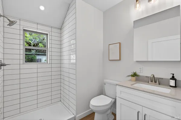 $1,495,000 | 617 G Street, Petaluma, CA 94952