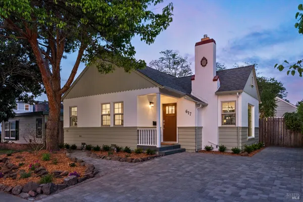 $1,495,000 | 617 G Street, Petaluma, CA 94952