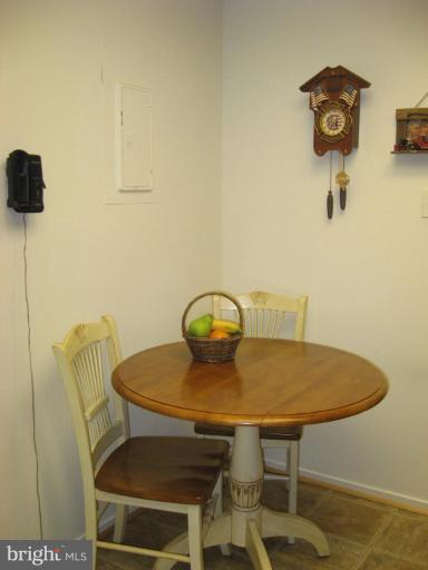 10010 Stedwick Road, Unit 304 Gaithersburg, MD 20886 - Photo 5 of 12 Kitchen #3