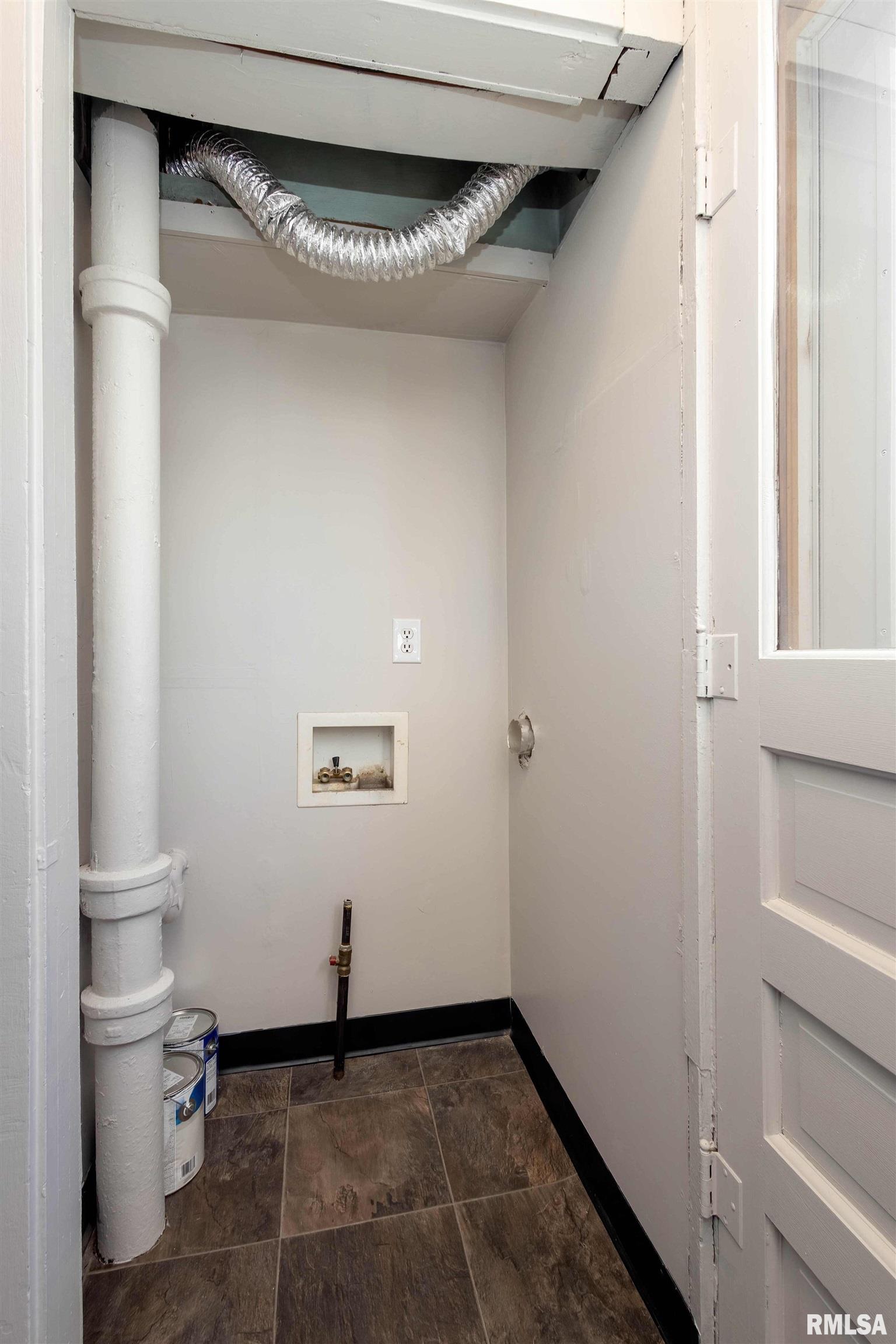 4406 18th Avenue Rock Island, IL 61201 - Photo 24 of 33