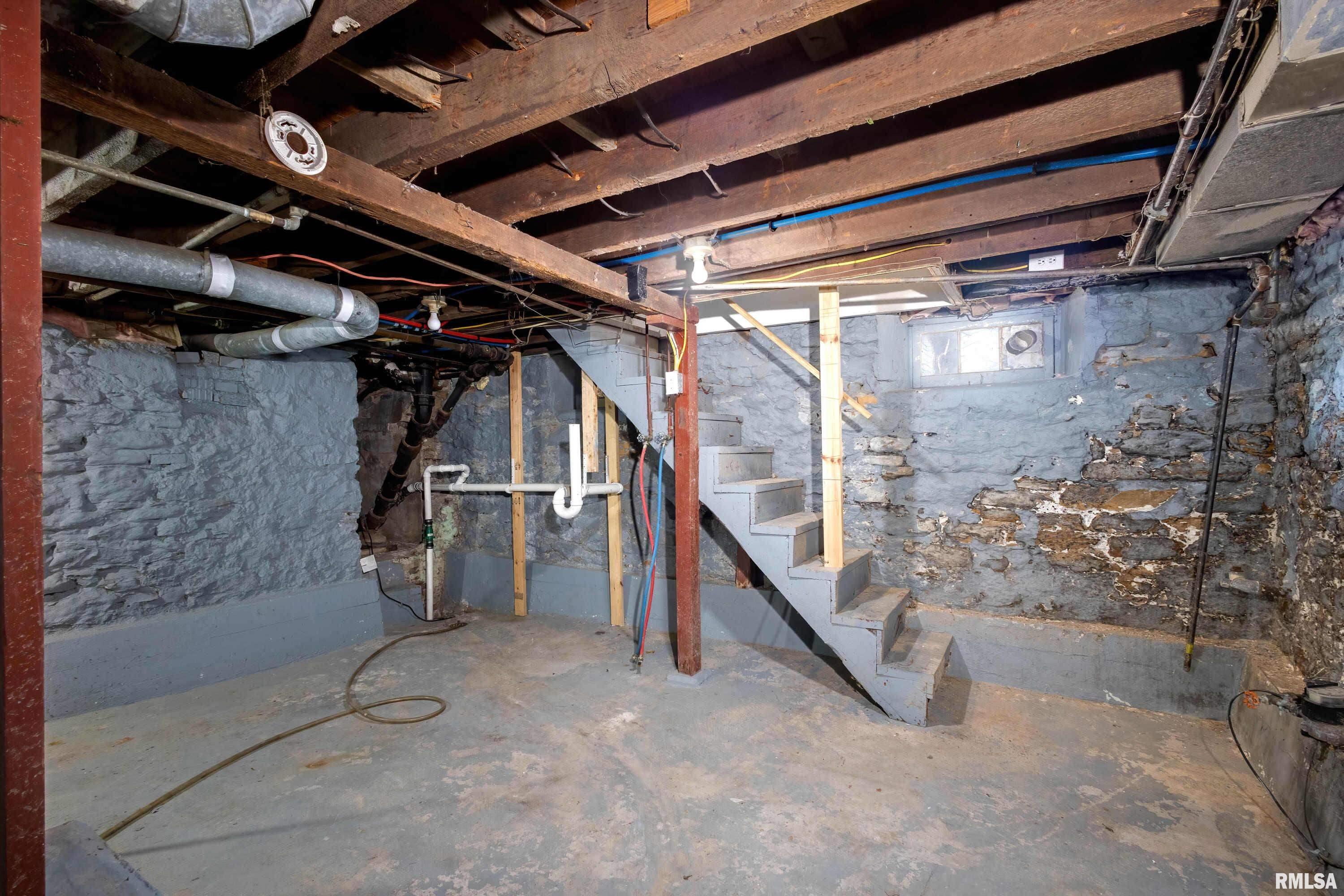 4406 18th Avenue Rock Island, IL 61201 - Photo 26 of 33