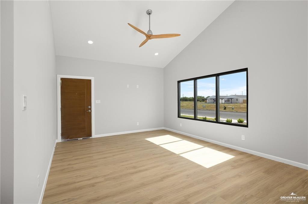 2700 Mockingbird Road, Unit 1 Weslaco, TX 78596 - Photo 4 of 25 Gallery Image 4