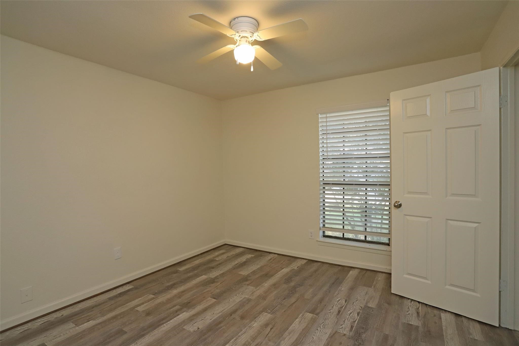 5023 Monteith Drive Spring, TX 77373 - Photo 14 of 19