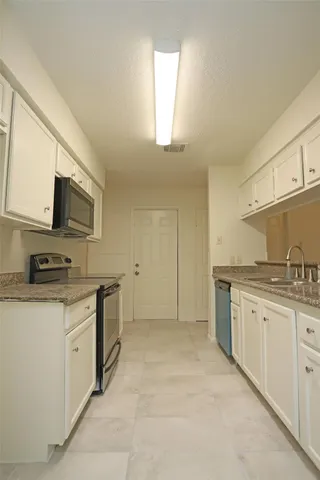 $1,600 | 5023 Monteith Drive, Spring, TX 77373