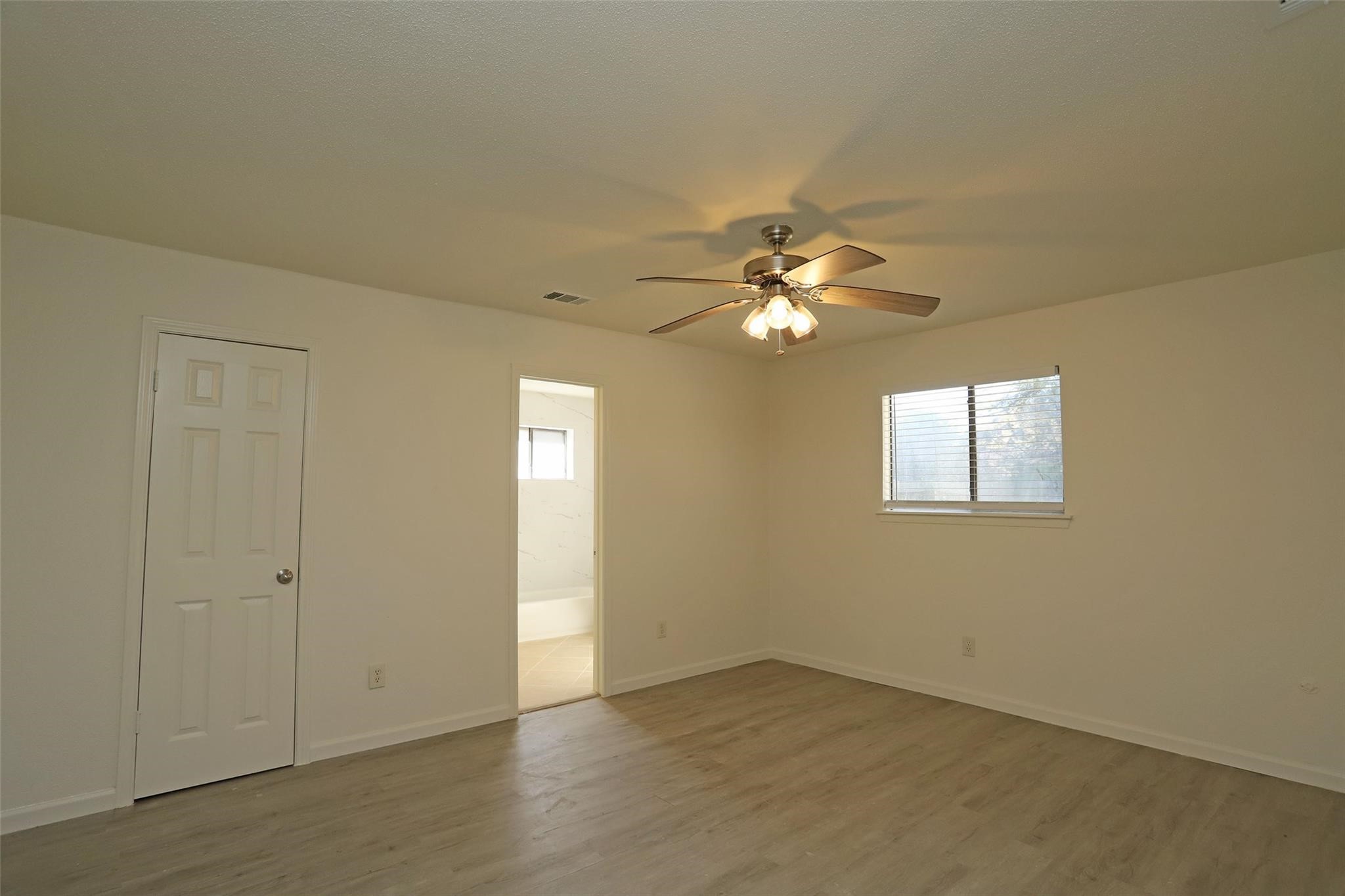 5023 Monteith Drive Spring, TX 77373 - Photo 10 of 19