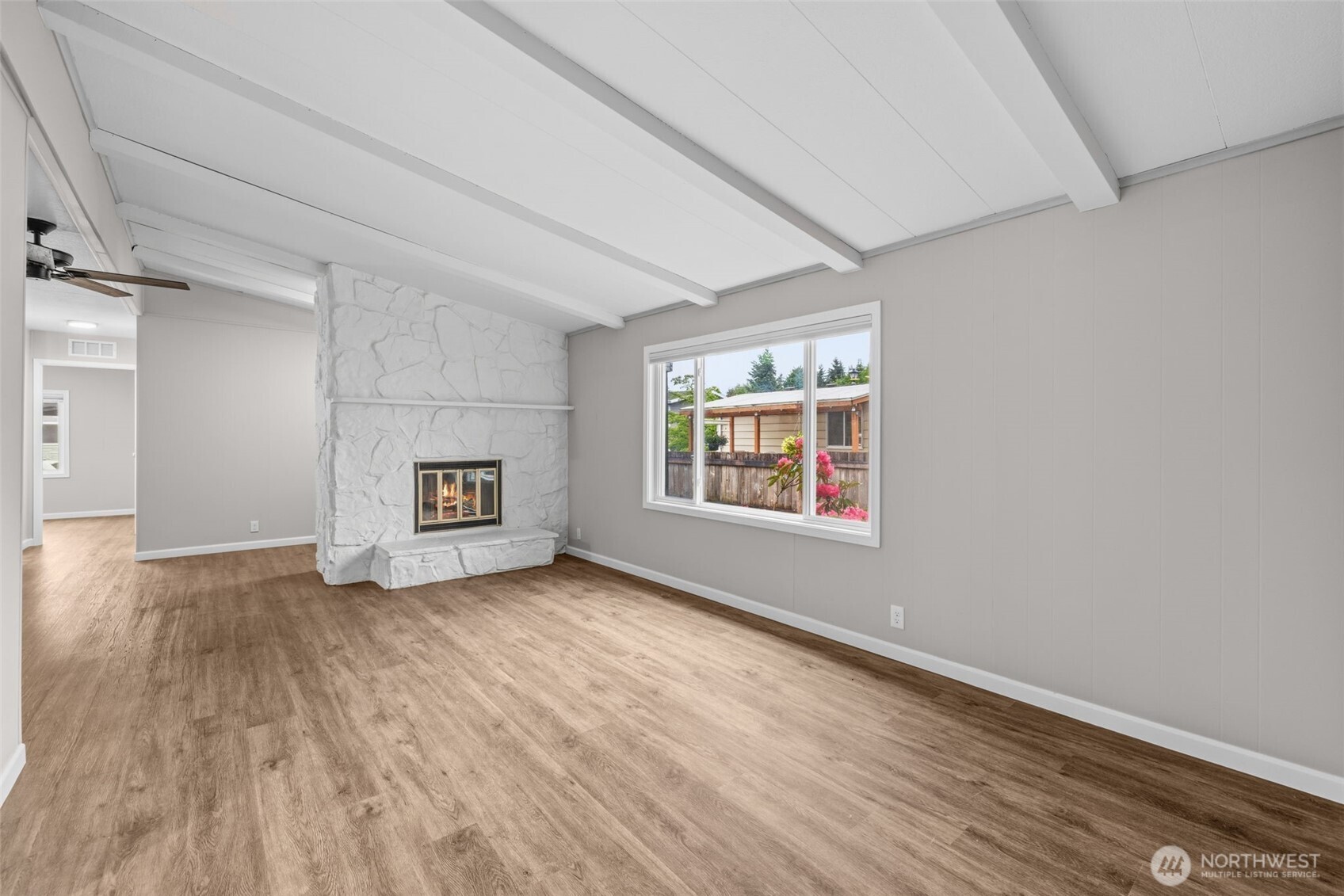 19604 129th Avenue Northeast Bothell, WA 98011 - Photo 13 of 29