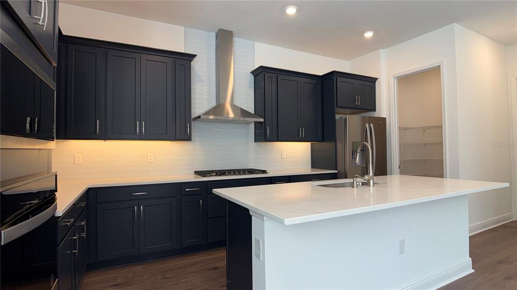 14409 Crest Palm Avenue Windermere, FL 34786 - Photo 3 of 57