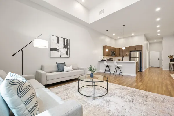 $209,300 | 22 Elm Street, Unit 302, Worcester, MA 01608