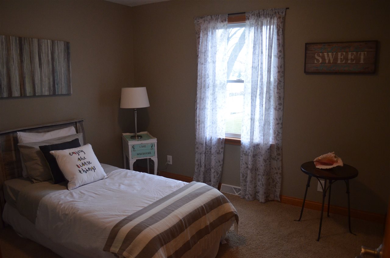 8014 East North Road Syracuse, IN 46567 - Photo 14 of 33 Gallery Image 14