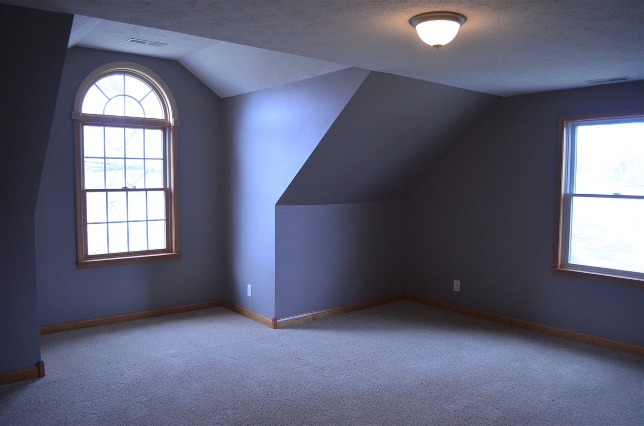 8014 East North Road Syracuse, IN 46567 - Photo 25 of 33 Gallery Image 25