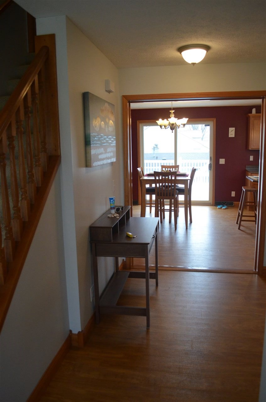 8014 East North Road Syracuse, IN 46567 - Photo 6 of 33 Gallery Image 6