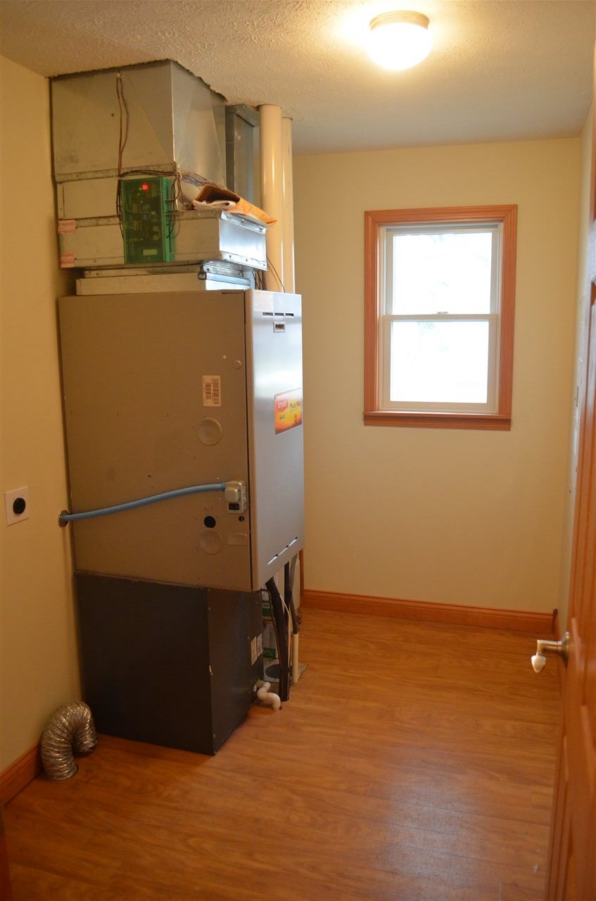 8014 East North Road Syracuse, IN 46567 - Photo 10 of 33 Gallery Image 10