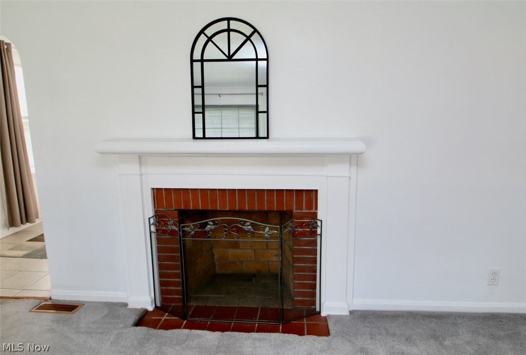 1446 Lander Road Cleveland, OH 44124 - Photo 11 of 35 Gallery Image 11