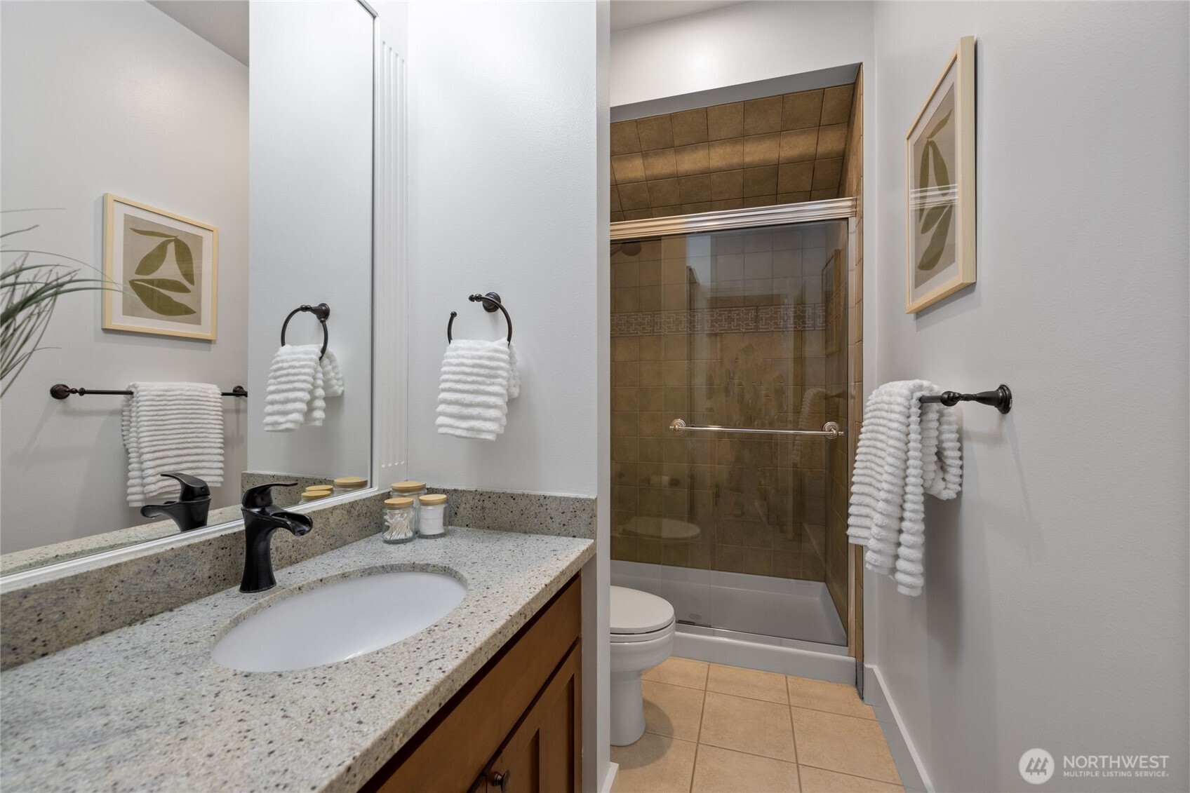 16209 205th Place Southeast Renton, WA 98059 - Photo 17 of 40