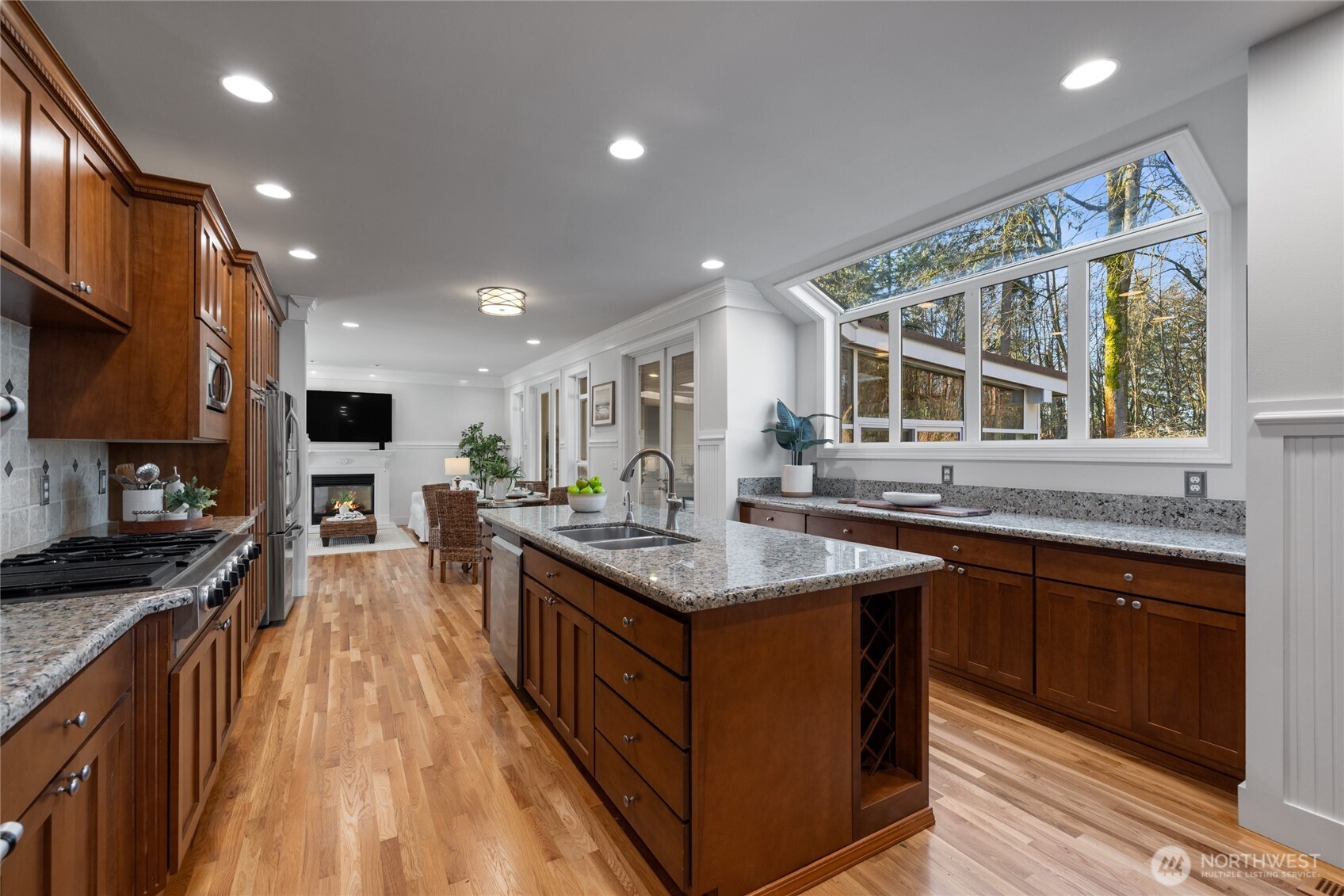 16209 205th Place Southeast Renton, WA 98059 - Photo 8 of 40