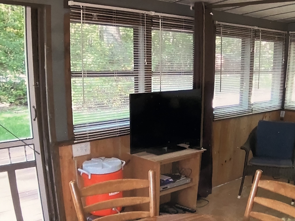 2 Modoc Drive Heath, MA 01346 - Photo 8 of 17