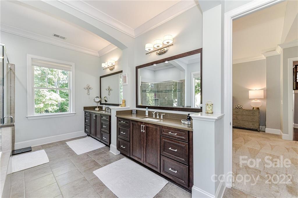 2233 Tatton Hall Road Fort Mill, SC 29715 - Photo 18 of 48 Gallery Image 18