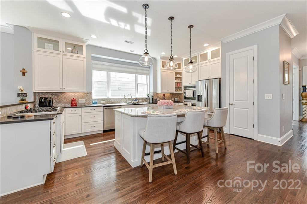 2233 Tatton Hall Road Fort Mill, SC 29715 - Photo 9 of 48 Gallery Image 9