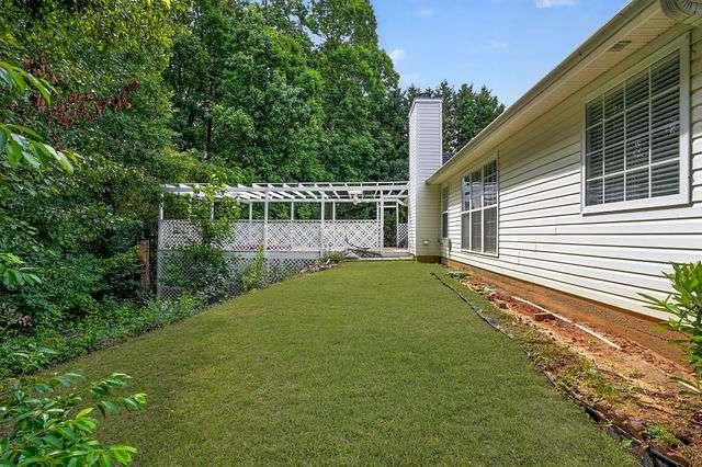 2270 Taylor Pointe Way Dacula, GA 30019 - Photo 40 of 45