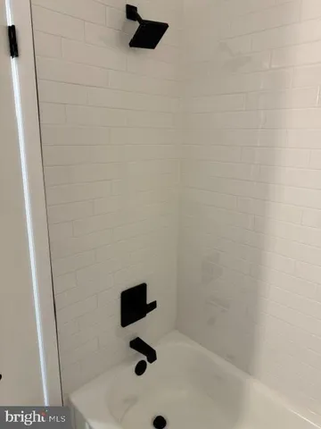 $1,600 | 5388 Oxford Avenue, Philadelphia, PA 19124