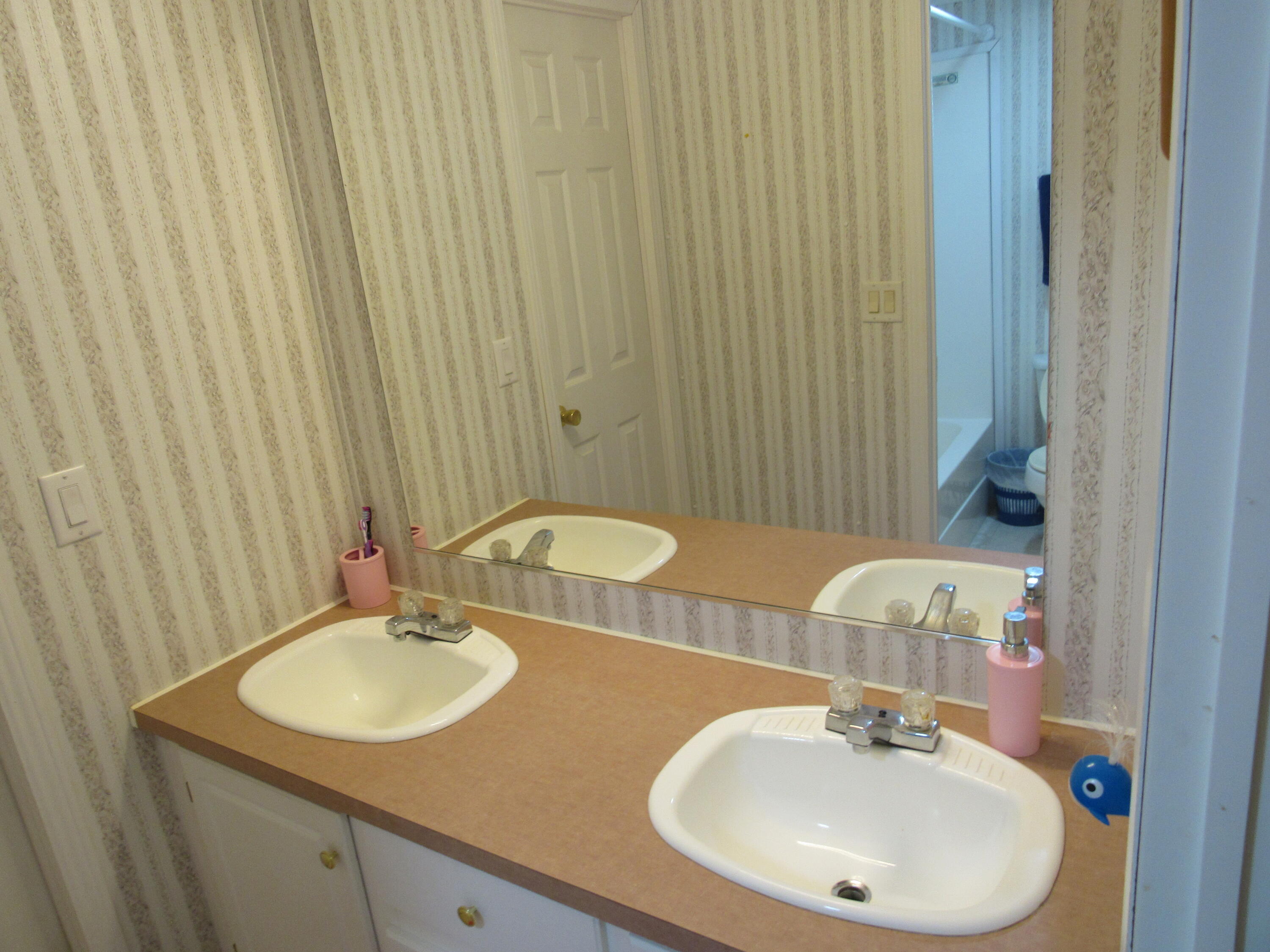 404 White Turley Road Mount Sterling, KY 40353 - Photo 52 of 53 404 JJ Bthrm 2