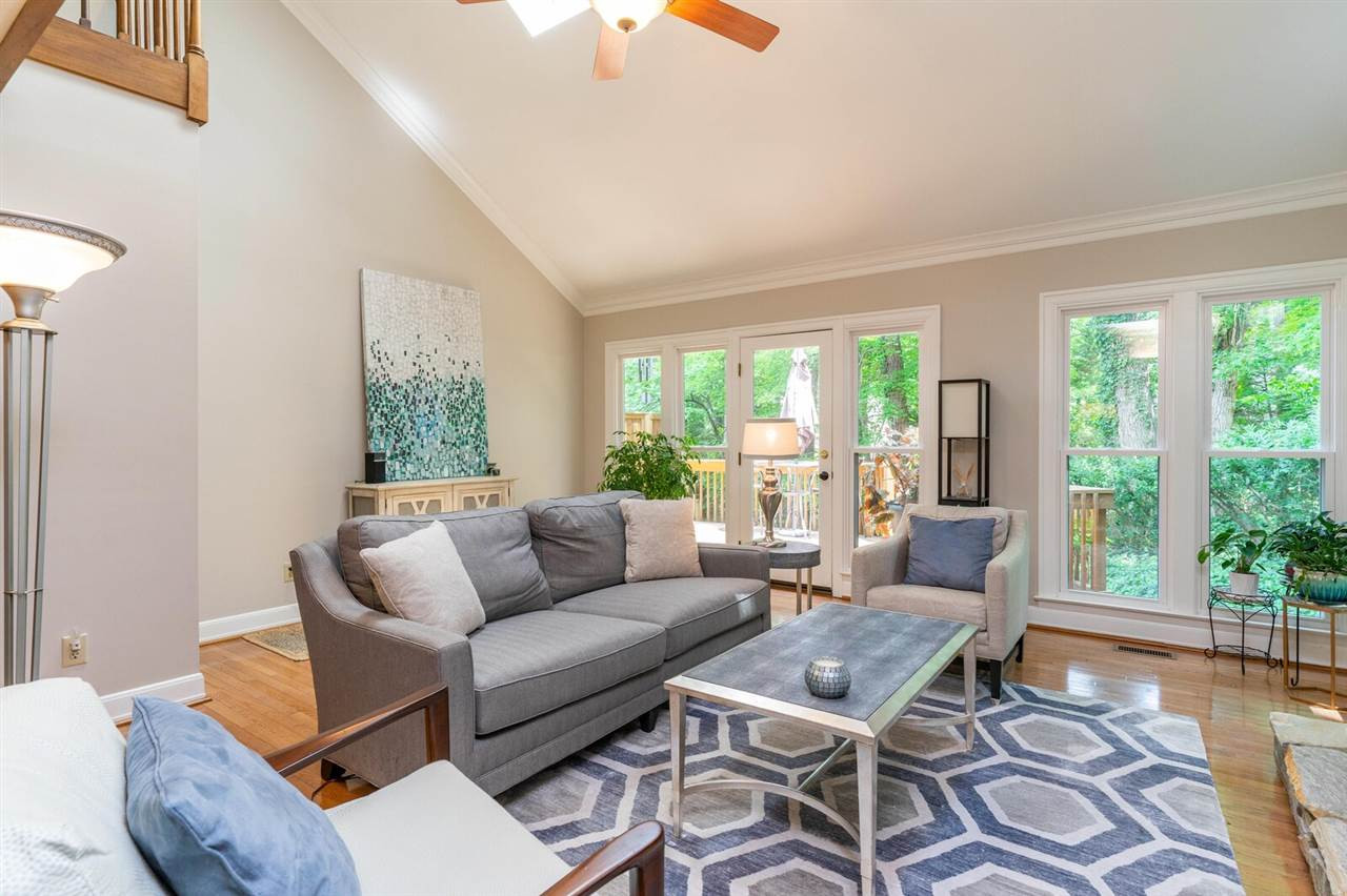 6900 Hunters Way Raleigh, NC 27615 - Photo 10 of 30 Photo 10