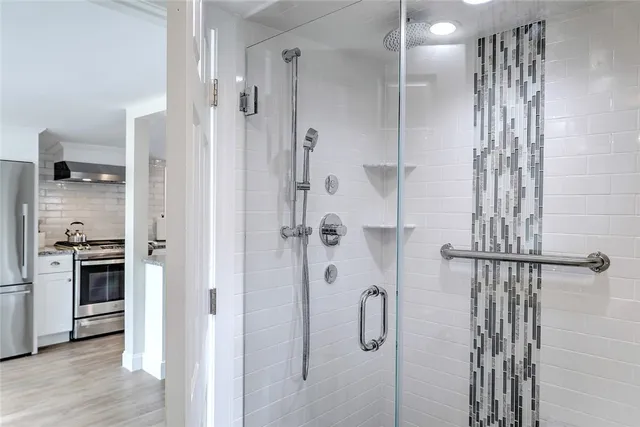 $4,000 | 45 White Avenue, East Providence, RI 02915