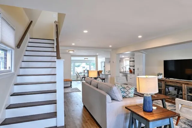 $4,000 | 45 White Avenue, East Providence, RI 02915