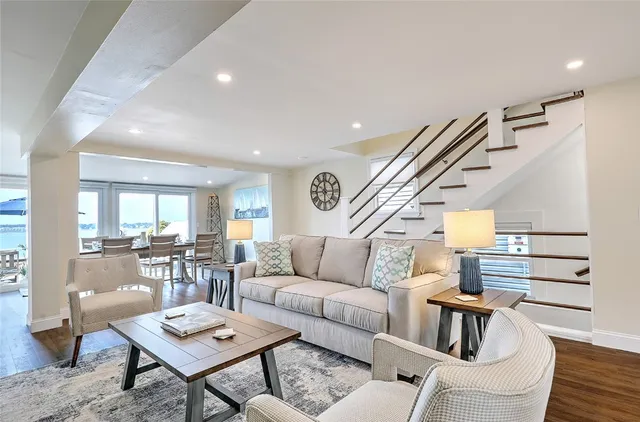 $4,000 | 45 White Avenue, East Providence, RI 02915