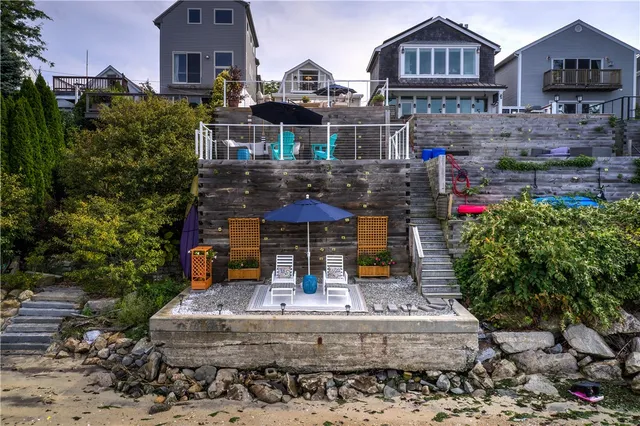 $4,000 | 45 White Avenue, East Providence, RI 02915