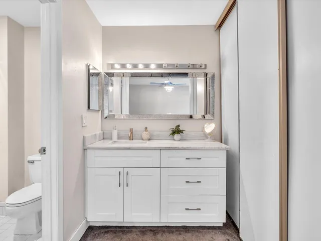 a view of an entryway