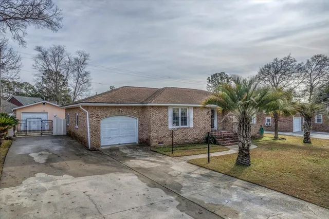 $3,762 | 109 Swan Drive, Summerville, SC 29485