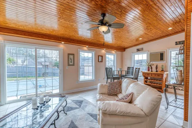 $3,762 | 109 Swan Drive, Summerville, SC 29485