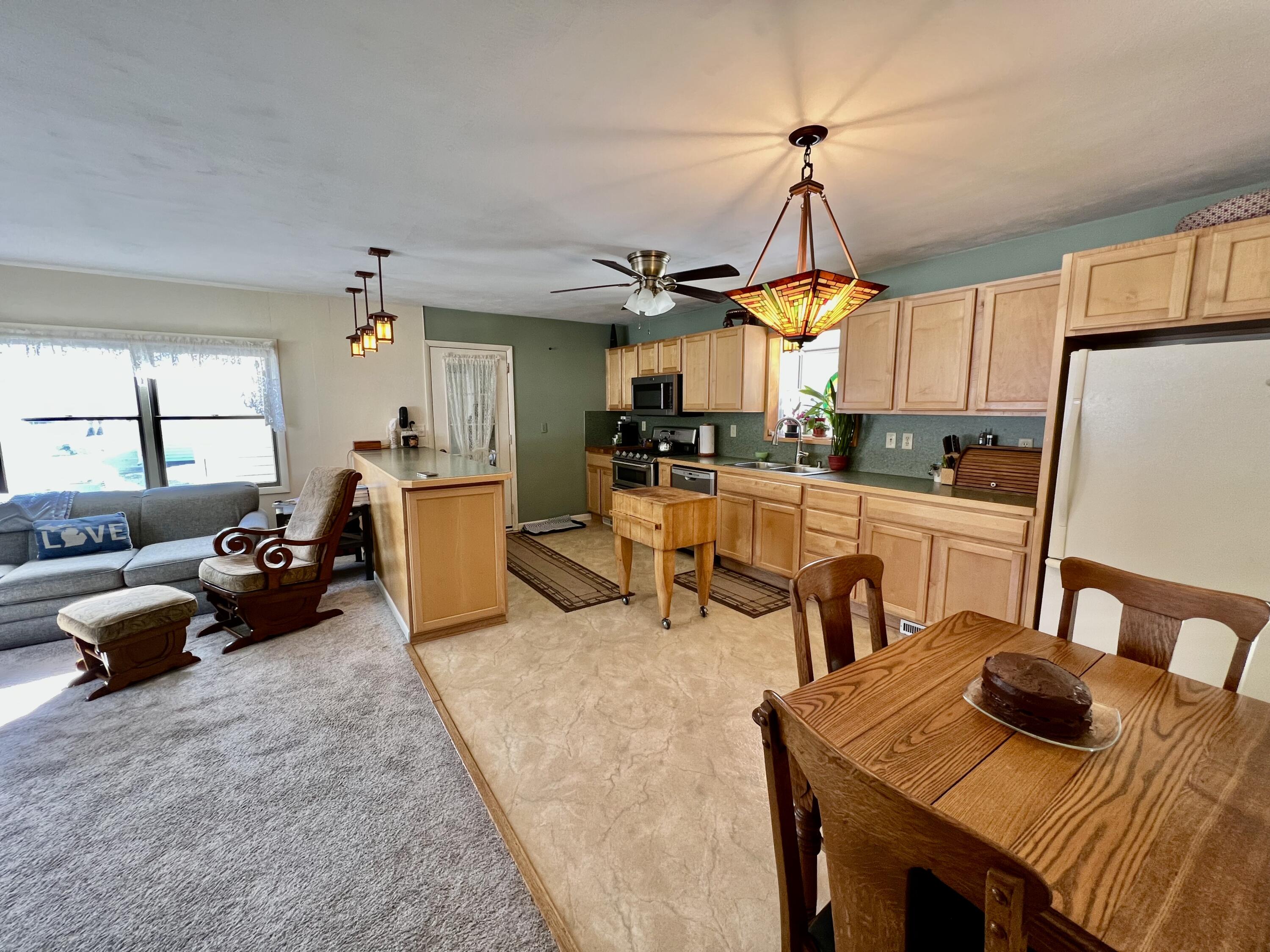 3449 South Carr Road Fruitport, MI 49415 - Photo 6 of 42 Open to living room