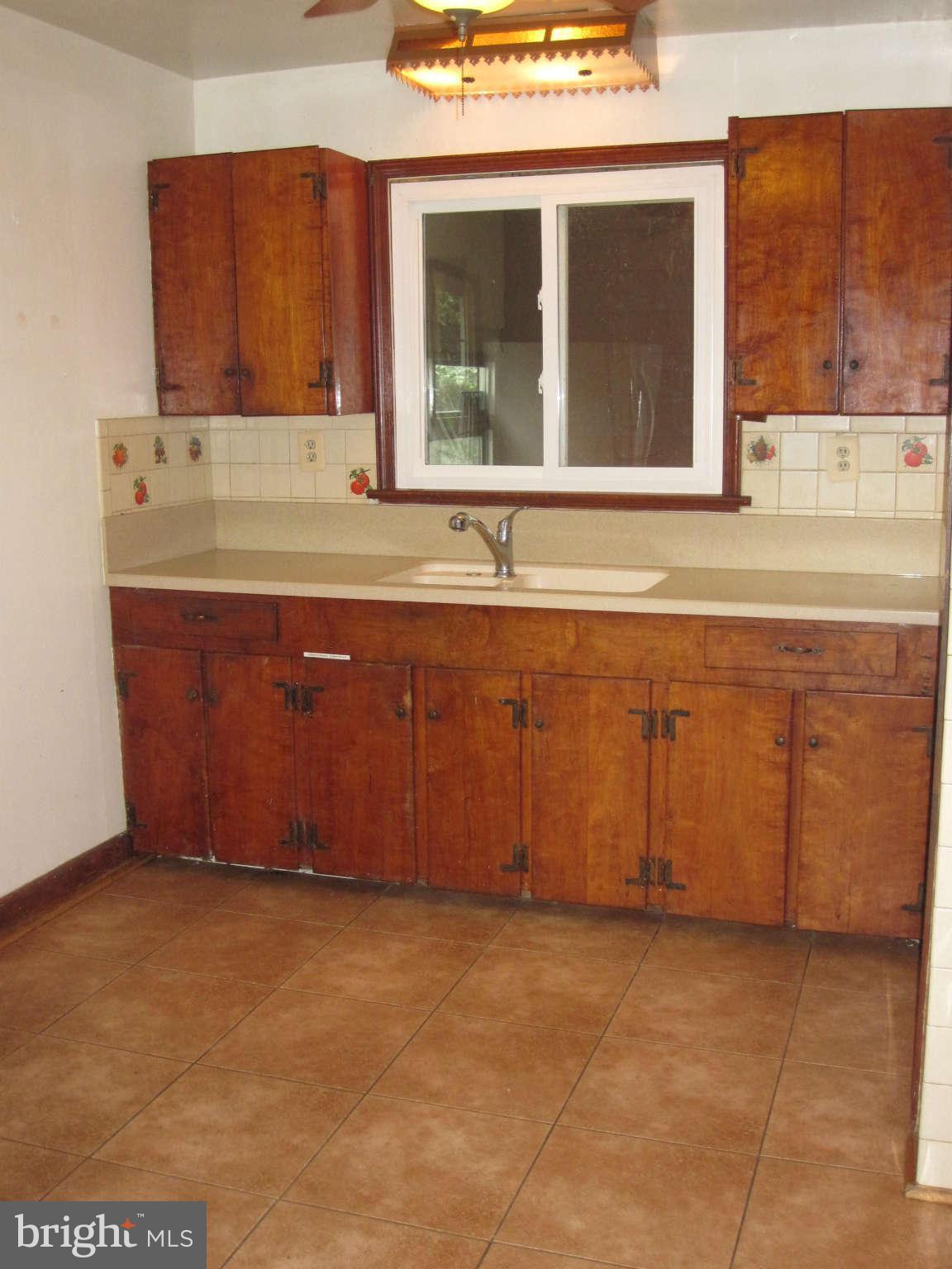 13053 Dahlgren Road King George, VA 22485 - Photo 4 of 14 Kitchen