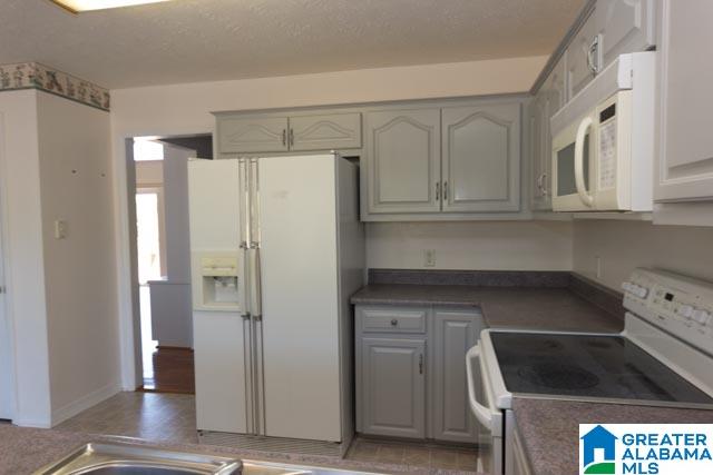1370 Hollingsworth Road Jacksonville, AL 36265 - Photo 4 of 43